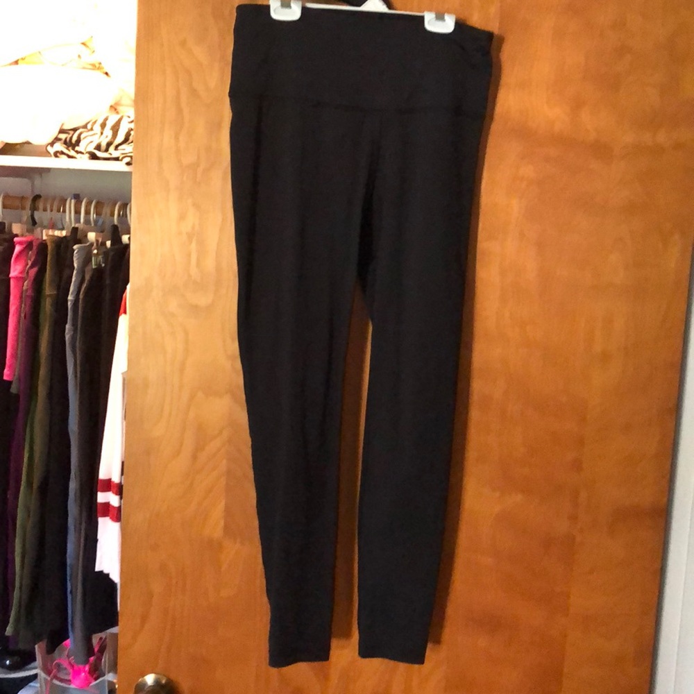 High waisted leggings